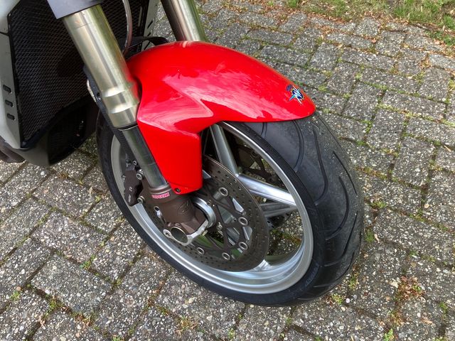 mv-agusta - brutale-750-s