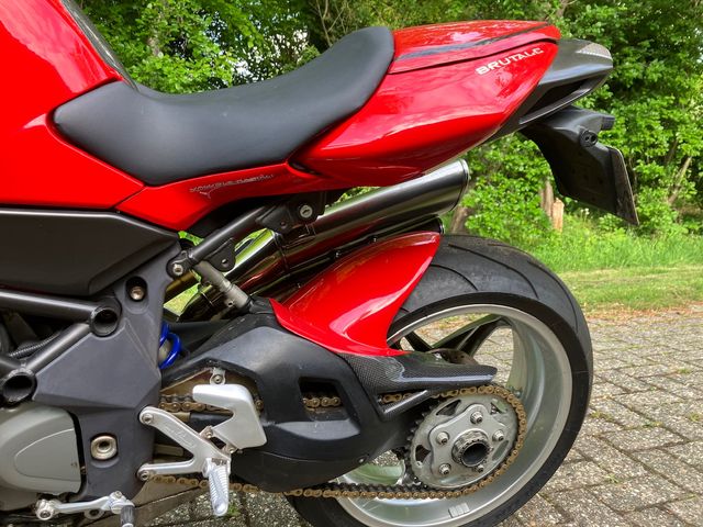 mv-agusta - brutale-750-s