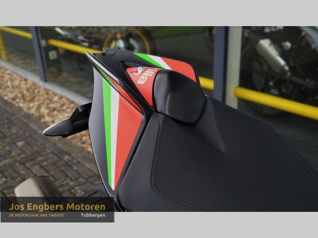 aprilia - rsv-4-factory-aprc