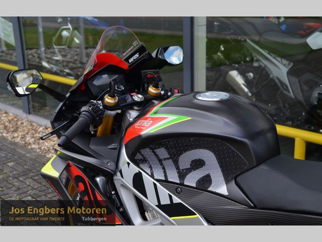 aprilia - rsv-4-factory-aprc