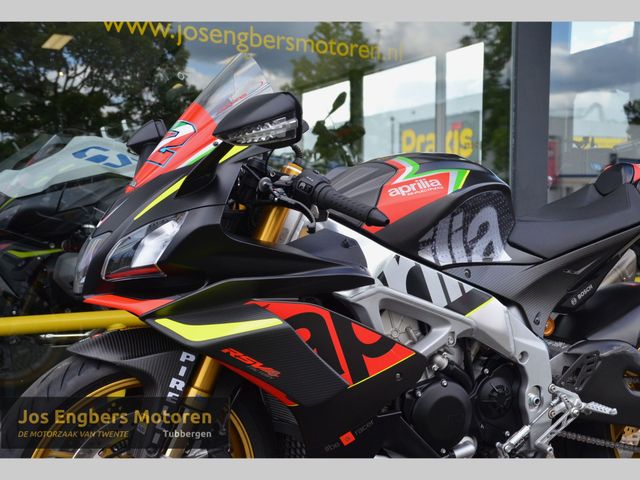 aprilia - rsv-4-factory-aprc