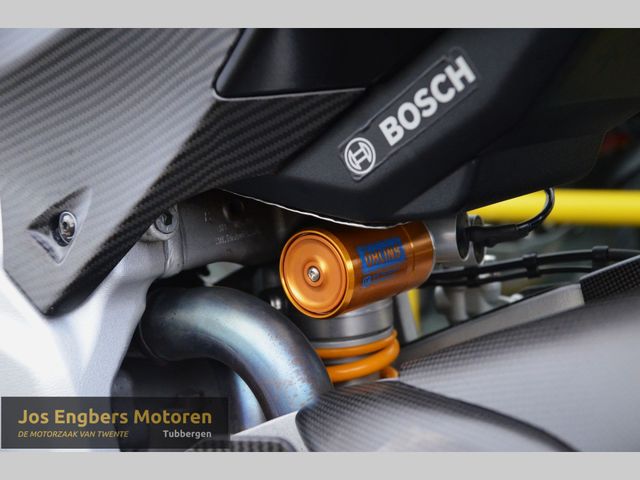 aprilia - rsv-4-factory-aprc