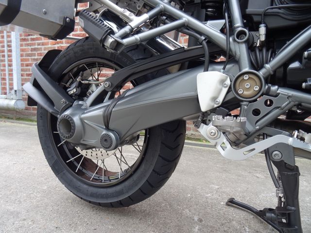 bmw - r-1200-gs-adventure-triple-black