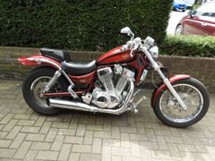 SUZUKI VS 1400 INTRUDER
