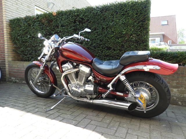 suzuki - vs-1400-intruder