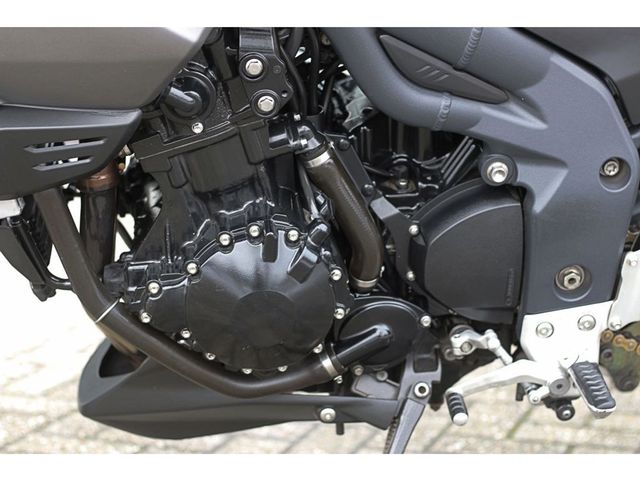 triumph - tiger-1050-abs