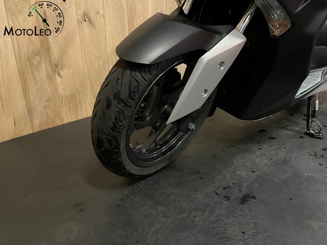 yamaha - x-max-300