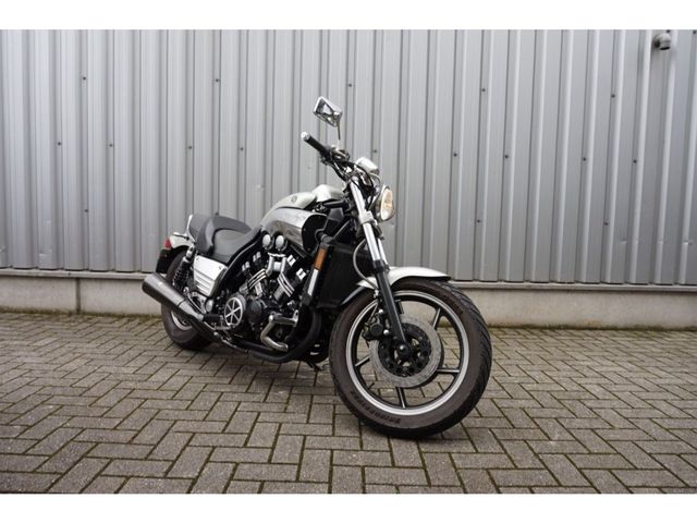yamaha - vmax