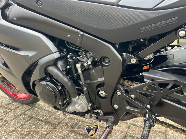 suzuki - gsx-r-1000