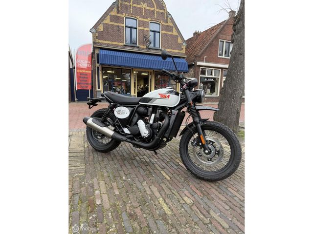 bsa - scrambler-650