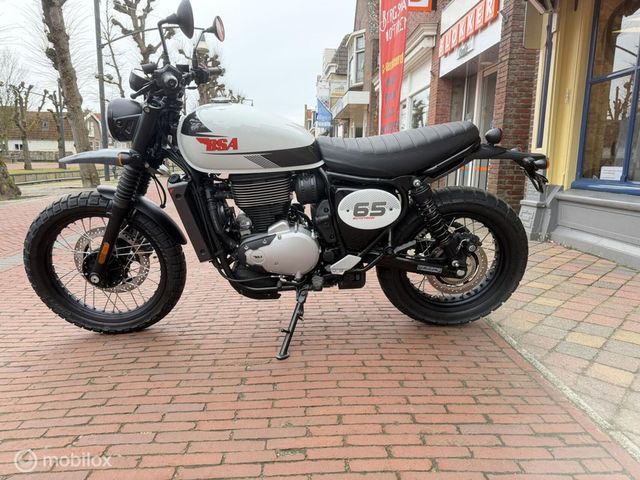 bsa - scrambler-650