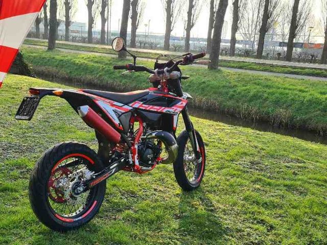 beta - rr-50-track