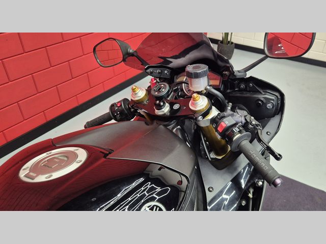 yamaha - yzf-r6