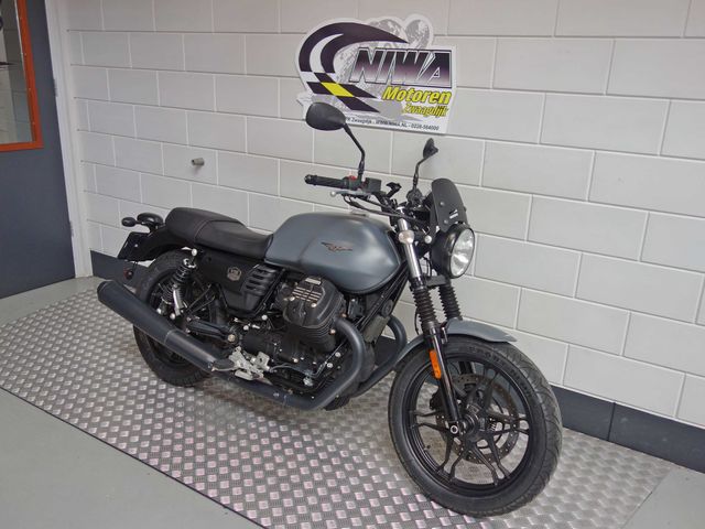 moto-guzzi - v-7-stone
