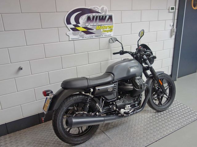 moto-guzzi - v-7-stone