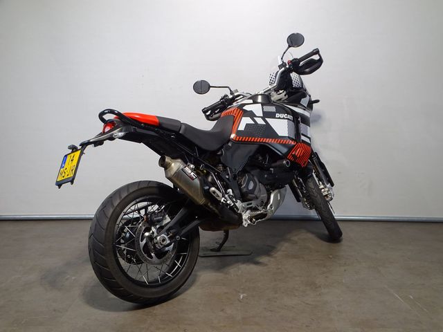 ducati - desertx