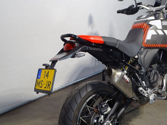 ducati - desertx