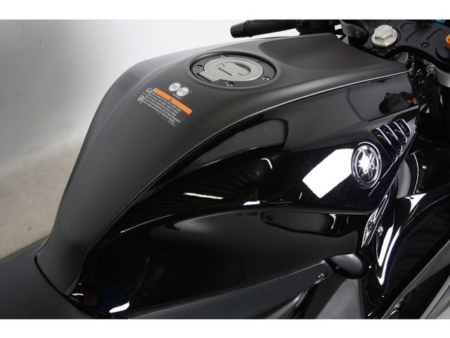 yamaha - r7
