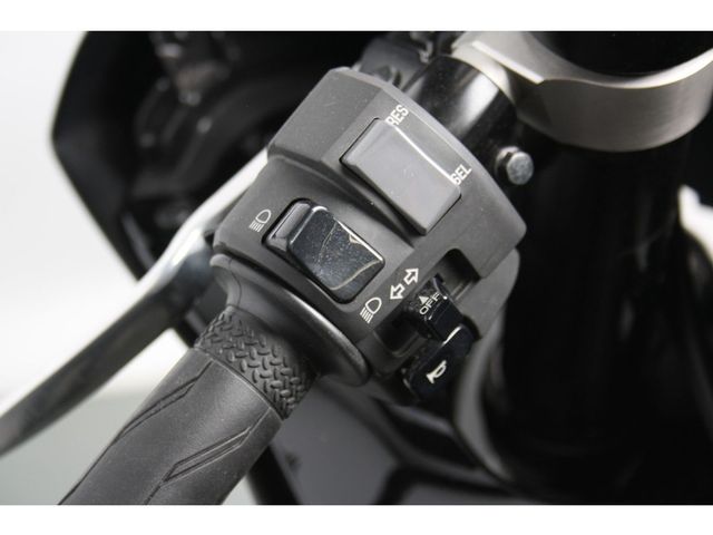 yamaha - r7