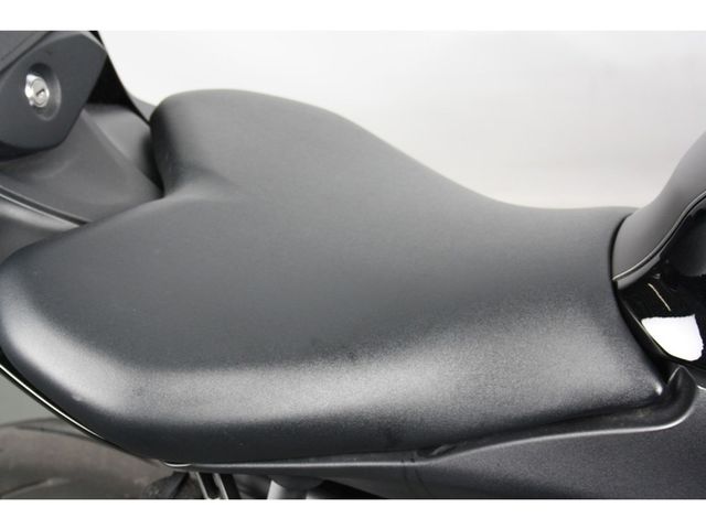yamaha - r7