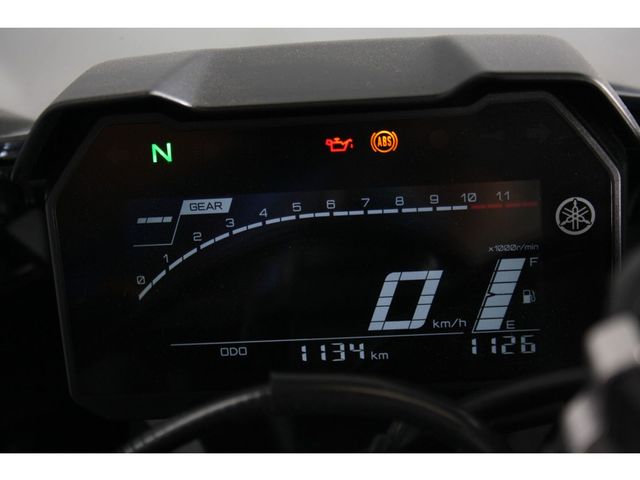 yamaha - r7
