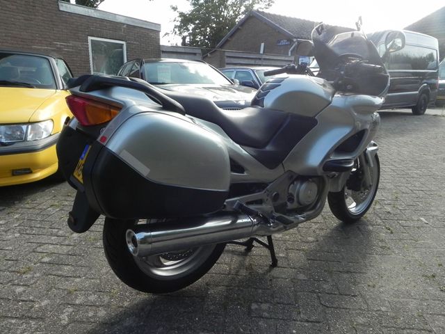 honda - nt-650-v-deauville