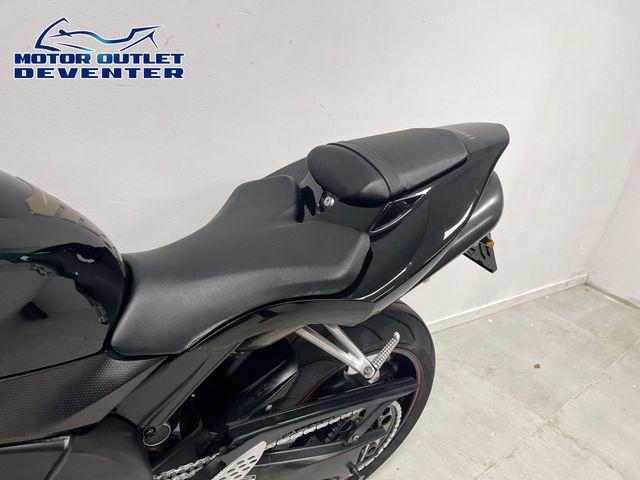 yamaha - yzf-r1