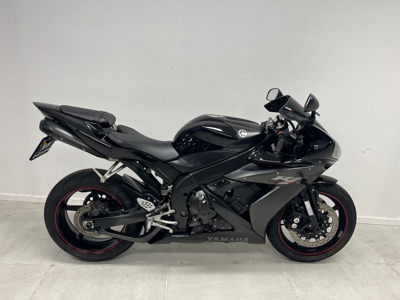 Yamaha YZF R1 2005 occasion