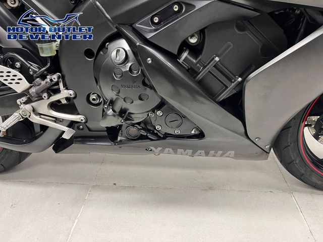 yamaha - yzf-r1