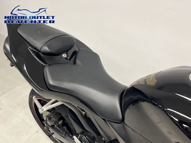 yamaha - yzf-r1