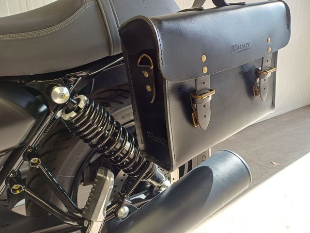 moto-guzzi - v-7