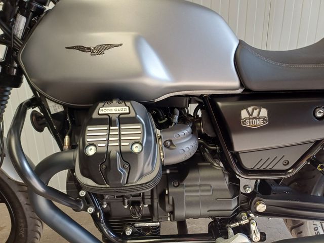 moto-guzzi - v-7