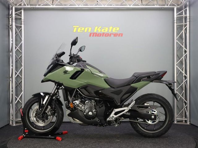 honda - nc-750-x-dct