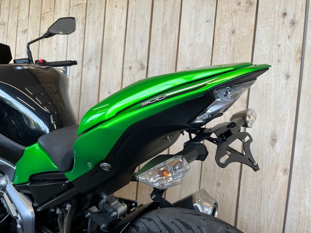 kawasaki - z900