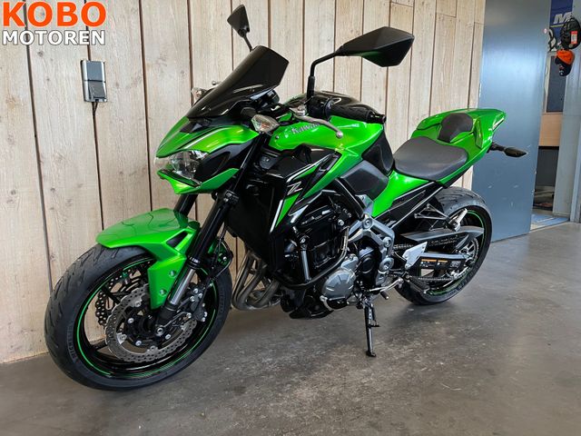 kawasaki - z900