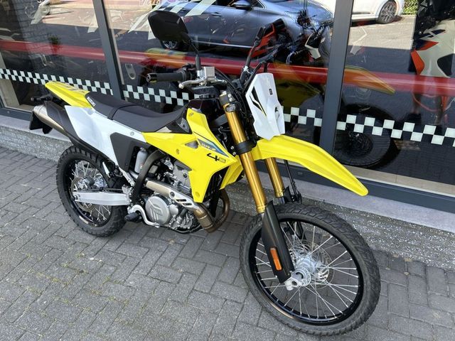 suzuki - dr-z-4-s