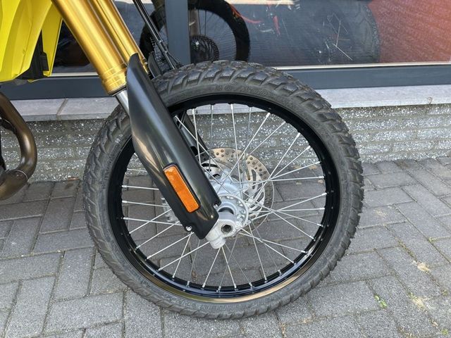 suzuki - dr-z-4-s