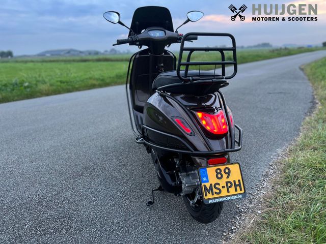 vespa - sprint-125-s