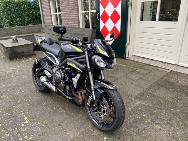triumph - street-triple-rs