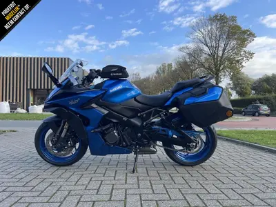 SUZUKI GSX-S 1000 GT – foto 4
