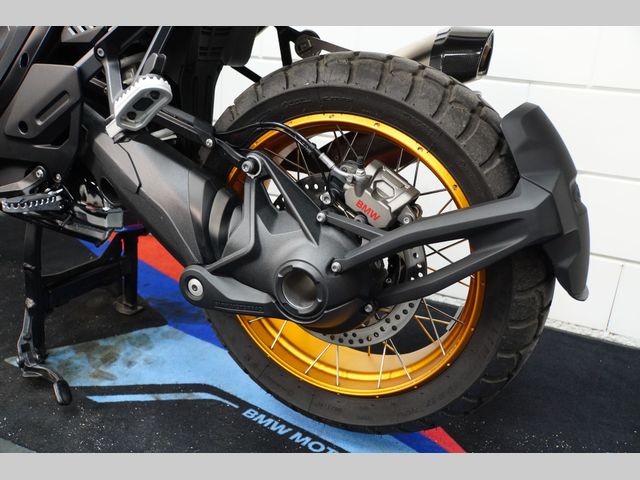 bmw - r-1300-gs-adventure-trophy