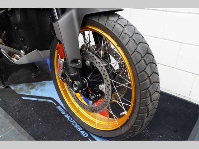 bmw - r-1300-gs-adventure-trophy