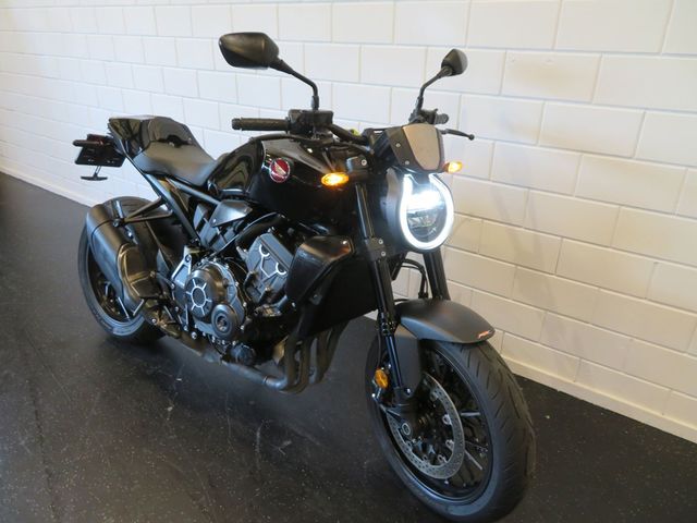 honda - cb-1000-r-black-edition