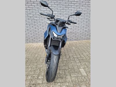HONDA CB 750 HORNET E-CLUTCH – foto 2
