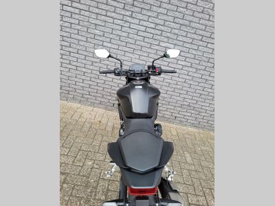 HONDA CB 750 HORNET E-CLUTCH – foto 4