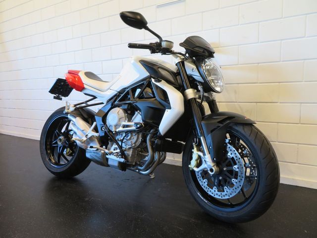 mv-agusta - brutale-800