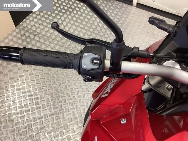 suzuki - v-strom-800
