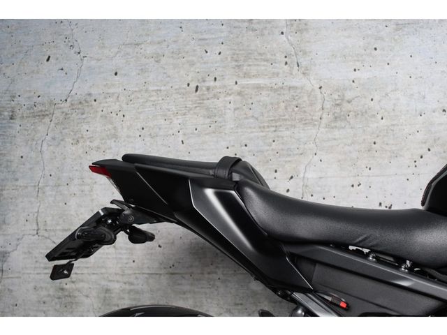 yamaha - mt-09-y-amt