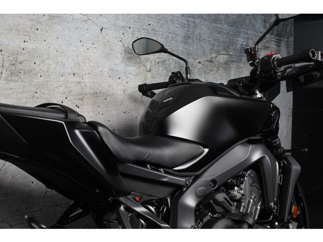 yamaha - mt-09-y-amt