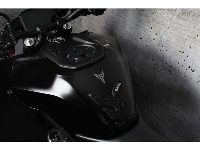 yamaha - mt-09-y-amt